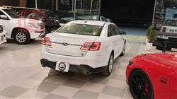 Ford Taurus